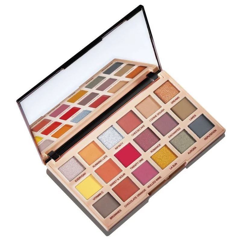 Makeup Revolution Soph X Extra Spice Eyeshadow Palette | Vaistine1.lt | WestPharmacy.eu