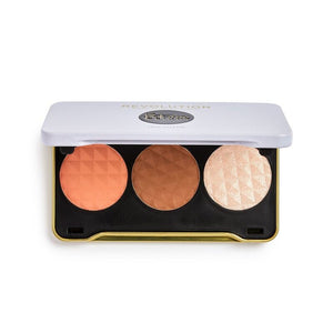 Makeup Revolution X Patricia Bright Face Contouring Set Moonlight Glow 1pc | Vaistine1.lt | WestPharmacy.eu