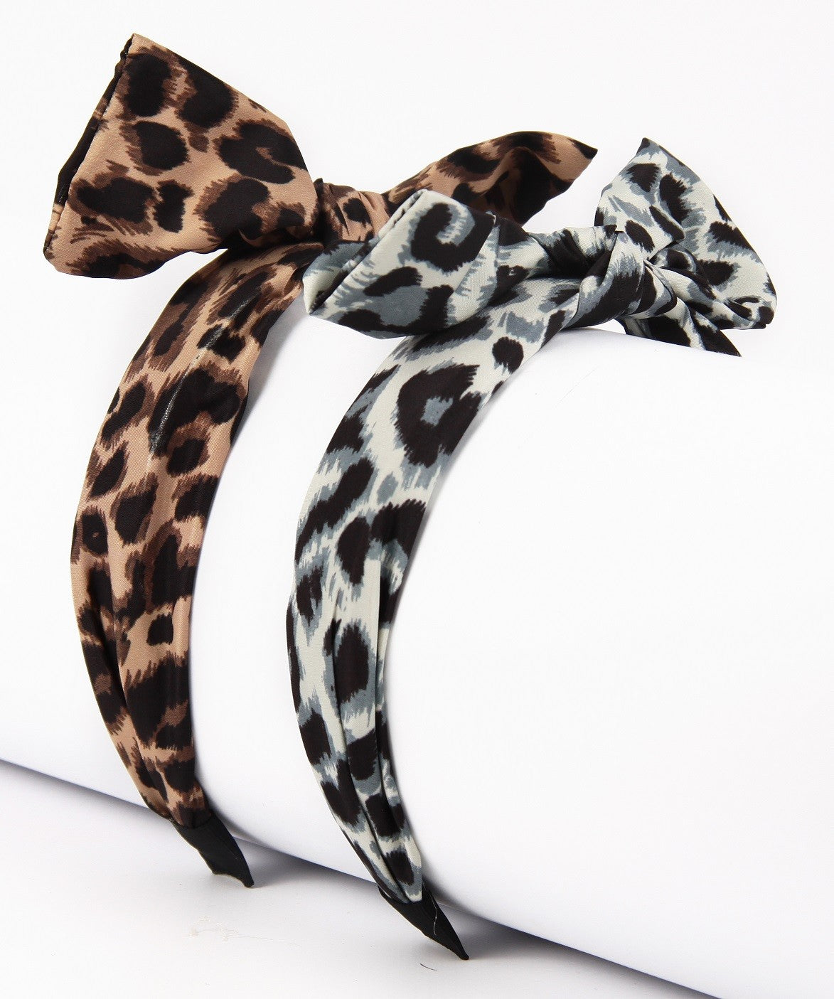 DONEGAL Hairband in a fashionable leopard pattern with a bow | Vaistine1.lt | WestPharmacy.eu