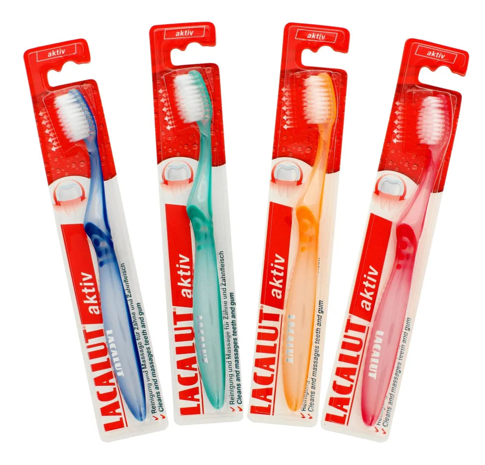 Lacalut Toothbrush Activ dantų šepetėlis - Kosmetika