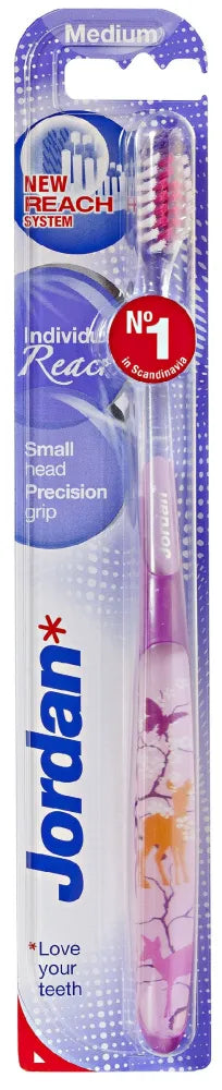 Jordan Individual Reach Medium Toothbrush - mišrių spalvų - Kosmetika